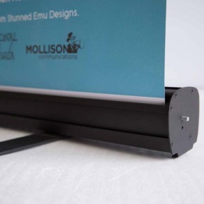 Pull-up Premium Black 850mm Wide
